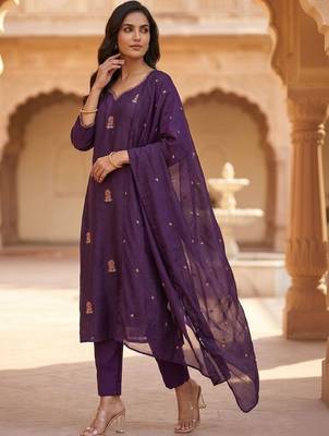 Women Ethnic Motifs Embroidered Regular Thread Work Kurta with Trousers & With Dupatta 7
