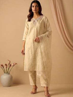 Women Ethnic Motifs Embroidered Regular Thread Work Kurta with Trousers & With Dupatta 1