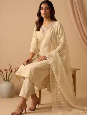 Women Ethnic Motifs Embroidered Regular Thread Work Kurta with Trousers & With Dupatta 2