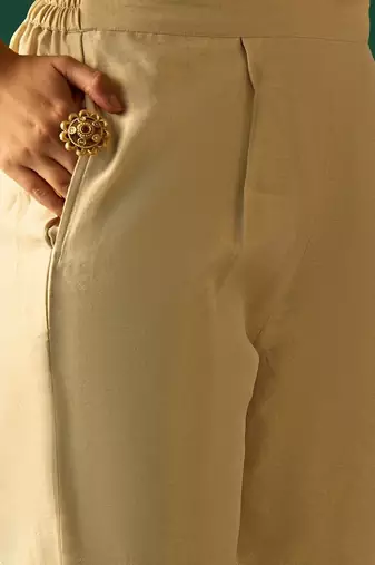 Women Ethnic Motifs Embroidered Regular Thread Work Kurta with Trousers & With Dupatta
