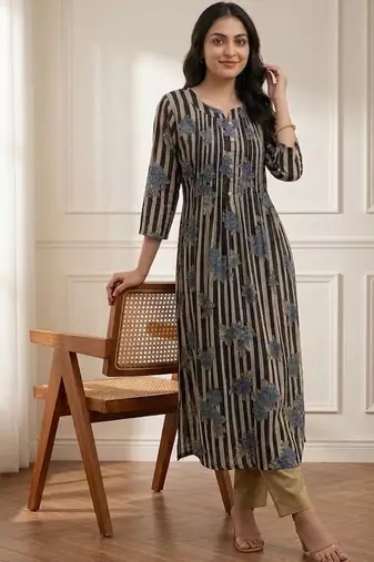 Women Printed Regular Kurta with Trousers