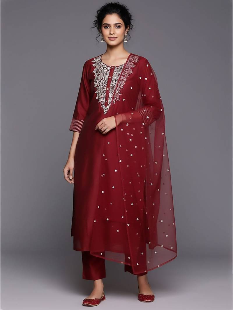 Women Floral Embroidered Regular Chanderi Silk Kurta with Trousers & With Dupatta