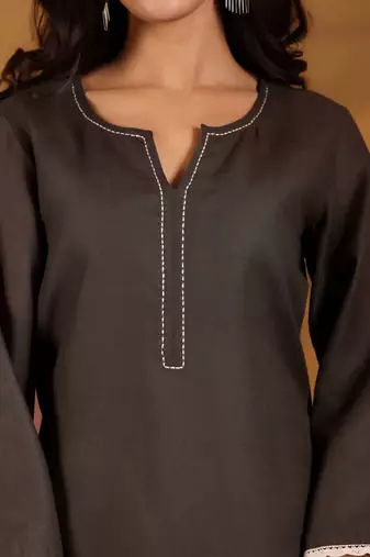 Kantha Work Notch Neck A-Line Kurta With Trousers