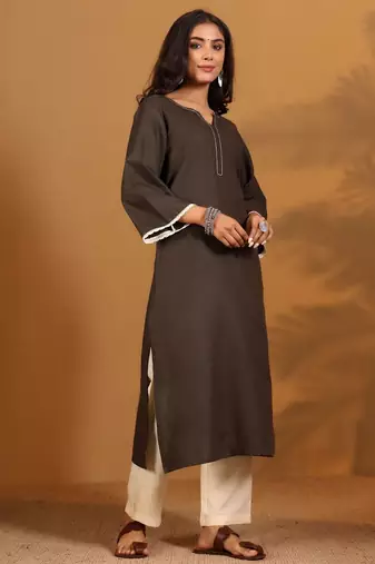 Kantha Work Notch Neck A-Line Kurta With Trousers