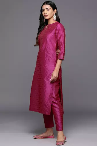 Women Regular Kurta with Trousers & With Dupatta