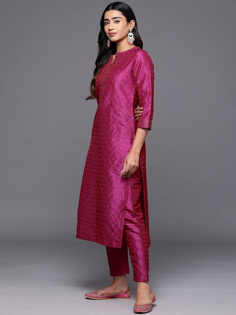 Women Regular Kurta with Trousers & With Dupatta