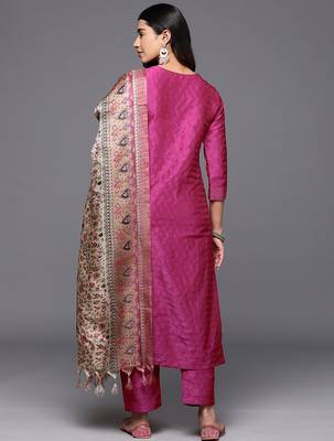 Women Regular Kurta with Trousers & With Dupatta 6
