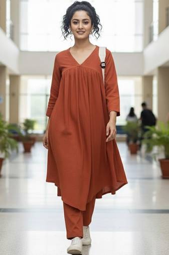 Women Empire Silk Crepe Kurta with Trousers