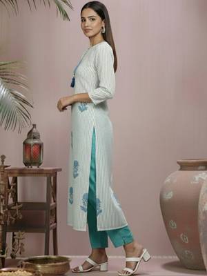 Women Ethnic Motifs Printed Regular Kurta with Trousers & With Dupatta 5