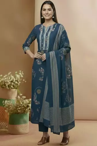 Women Floral Printed Regular Kurta with Trousers & With Dupatta