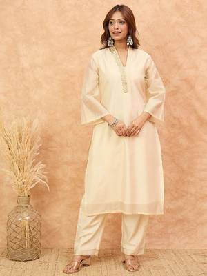 Embroidered V-Neck Thread Work Kurta with Trousers & With Dupatta 7