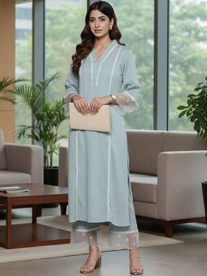 Women Regular Thread Work Silk Crepe Kurta with Trousers 5