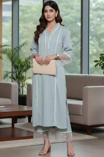 Women Regular Thread Work Silk Crepe Kurta with Trousers