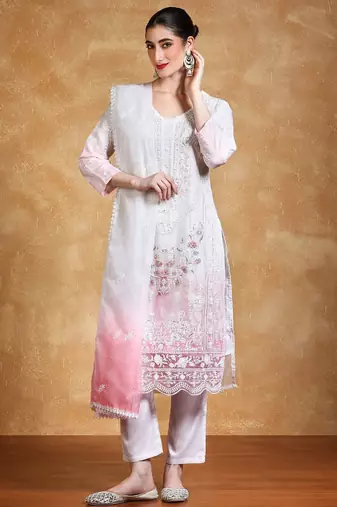 Women Floral Embroidered Regular Thread Work Kurta with Trousers & With Dupatta