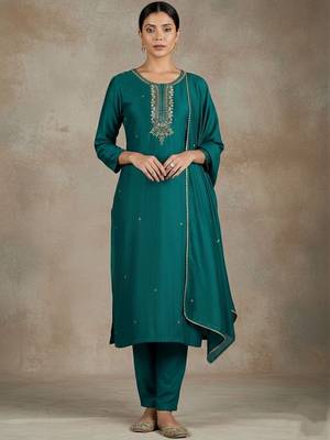 Women Ethnic Motifs Embroidered Regular Thread Work Kurta with Trousers & With Dupatta 2