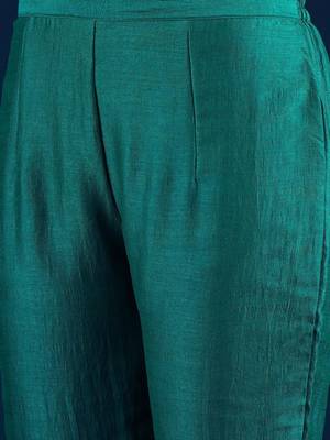 Women Ethnic Motifs Embroidered Regular Thread Work Kurta with Trousers & With Dupatta 5