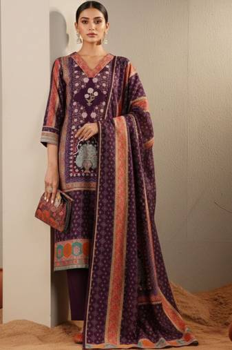 Women Ethnic Motifs Printed Regular Chanderi Silk Kurta with Trousers & With Dupatta