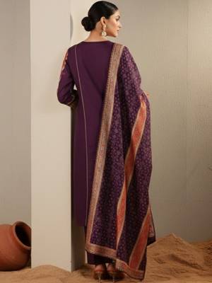 Women Ethnic Motifs Printed Regular Chanderi Silk Kurta with Trousers & With Dupatta 4