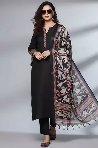 Women Ethnic Motifs Embroidered Regular Thread Work Kurta with Trousers & With Dupatta