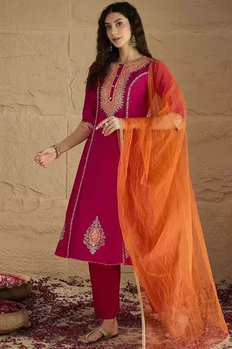 Women Yoke Design Regular Kurta with Trousers & Dupatta