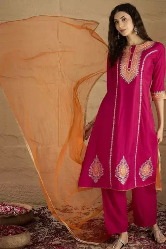 Women Yoke Design Regular Kurta with Trousers & Dupatta