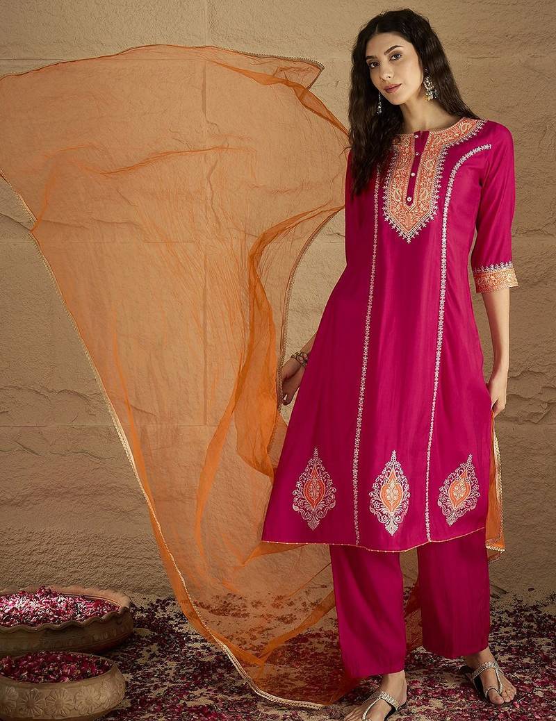 Women Yoke Design Regular Kurta with Trousers & Dupatta