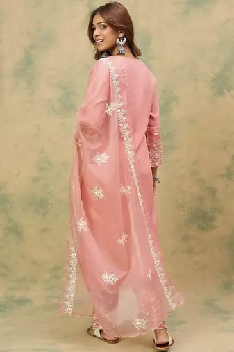 Floral Embroidered Thread Work Pure Cotton Kurta With Trousers & Dupatta