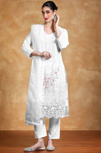 Women Embroidered Regular Sequinned Kurta with Trousers & Dupatta Kurta Sets