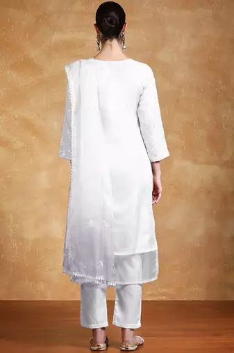 Women Embroidered Regular Sequinned Kurta with Trousers & Dupatta Kurta Sets