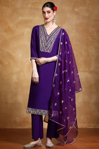 Women Floral Embroidered Kurta with Trousers & Dupatta
