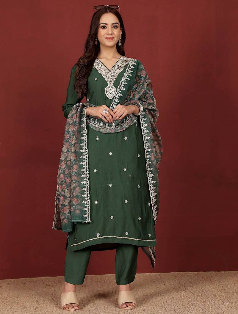 Ethnic Motifs Embroidered Notch Neck Zari Straight Kurta With Trousers & Dupatta