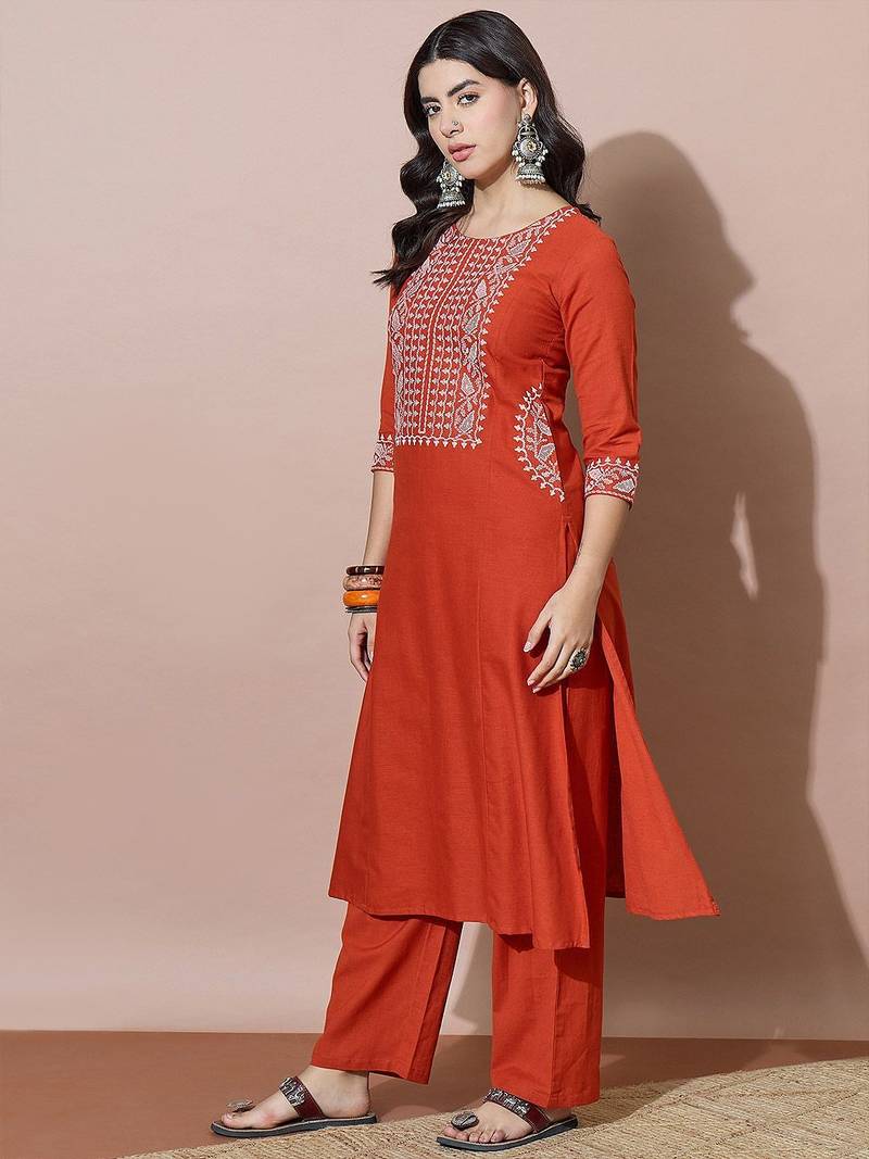 Women Ethnic Motifs Embroidered Regular Thread Work Kurta with Palazzos