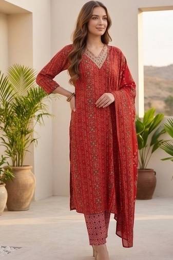 Women Ethnic Motifs Printed Regular Thread Work Kurta with Trousers & With Dupatta