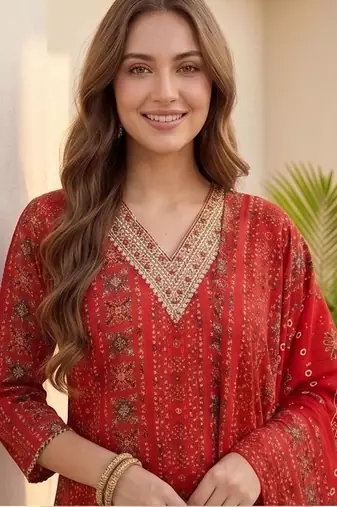 Women Ethnic Motifs Printed Regular Thread Work Kurta with Trousers & With Dupatta