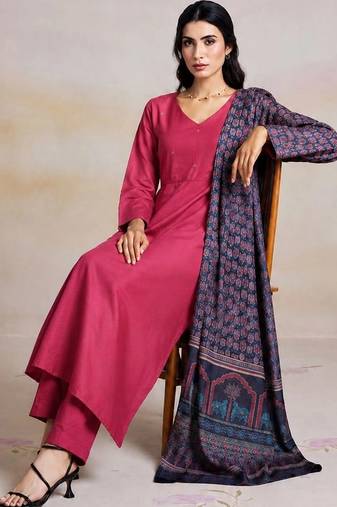 Women Ethnic Motifs Regular Thread Work Kurta with Trousers & With Dupatta