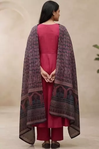 Women Ethnic Motifs Regular Thread Work Kurta with Trousers & With Dupatta