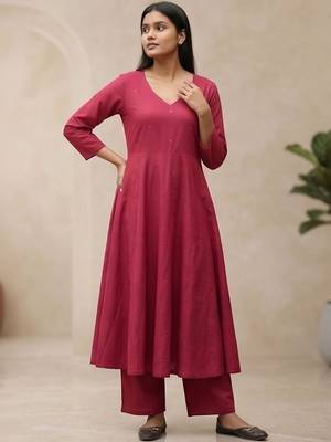 Women Ethnic Motifs Regular Thread Work Kurta with Trousers & With Dupatta 6