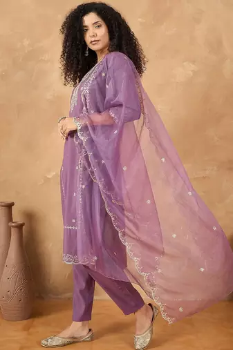 Women Ethnic Motifs Embroidered Kurta with Pyjama & Dupatta
