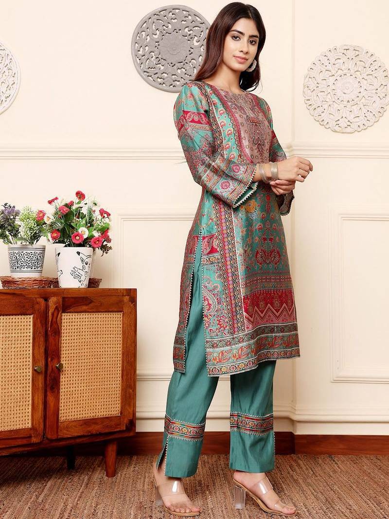 Women Ethnic Motifs Printed Regular Gotta Patti Chanderi Silk Kurta with Trousers