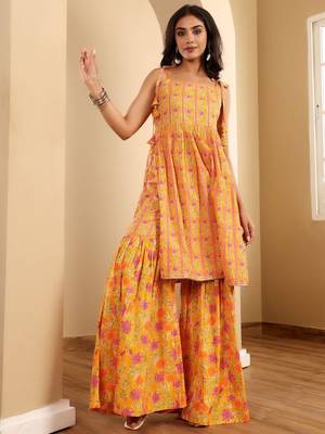 Floral Printed Square Neck Sleeveless Gotta Patti Kurta With Sharara & Dupatta 5