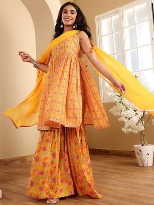 Floral Printed Square Neck Sleeveless Gotta Patti Kurta With Sharara & Dupatta 6