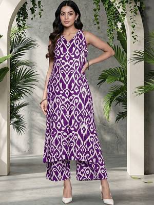 Women Ethnic Motifs Printed Regular Pure Cotton Kurta with Palazzos 2