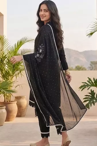 Women Ethnic Motifs Embroidered Regular Thread Work Kurta with Trousers & With Dupatta