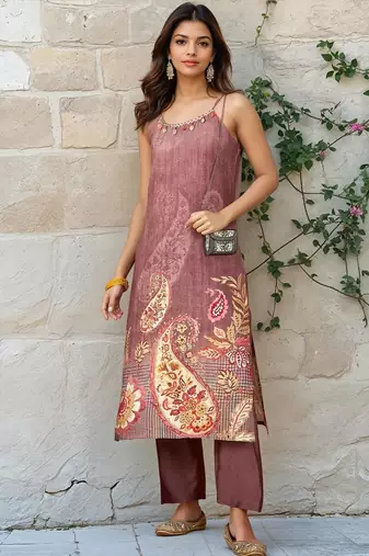 Women Paisley Printed Regular Beads and Stones Kurta with Trousers