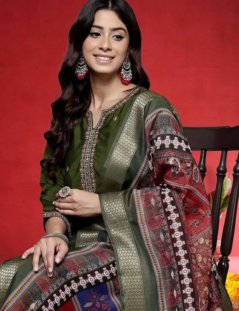 Women Ethnic Motifs Embroidered Kurta with Pyjama & Dupatta