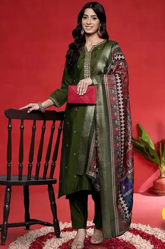 Women Ethnic Motifs Embroidered Kurta with Pyjama & Dupatta