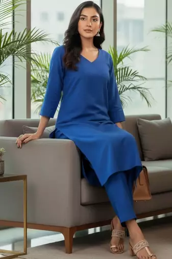 Women Ethnic Motifs Regular Kurta with Trousers & With Dupatta