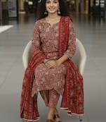 Women Ethnic Motifs Printed Regular Kurta with Trousers & With Dupatta