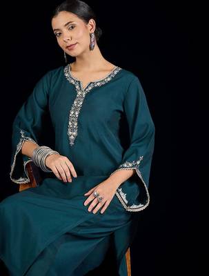 Floral Embroidered Thread Work Straight Kurta With Palazzos 2