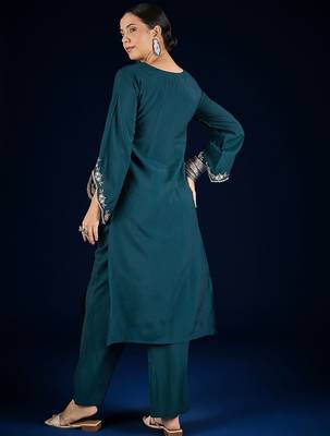 Floral Embroidered Thread Work Straight Kurta With Palazzos 5